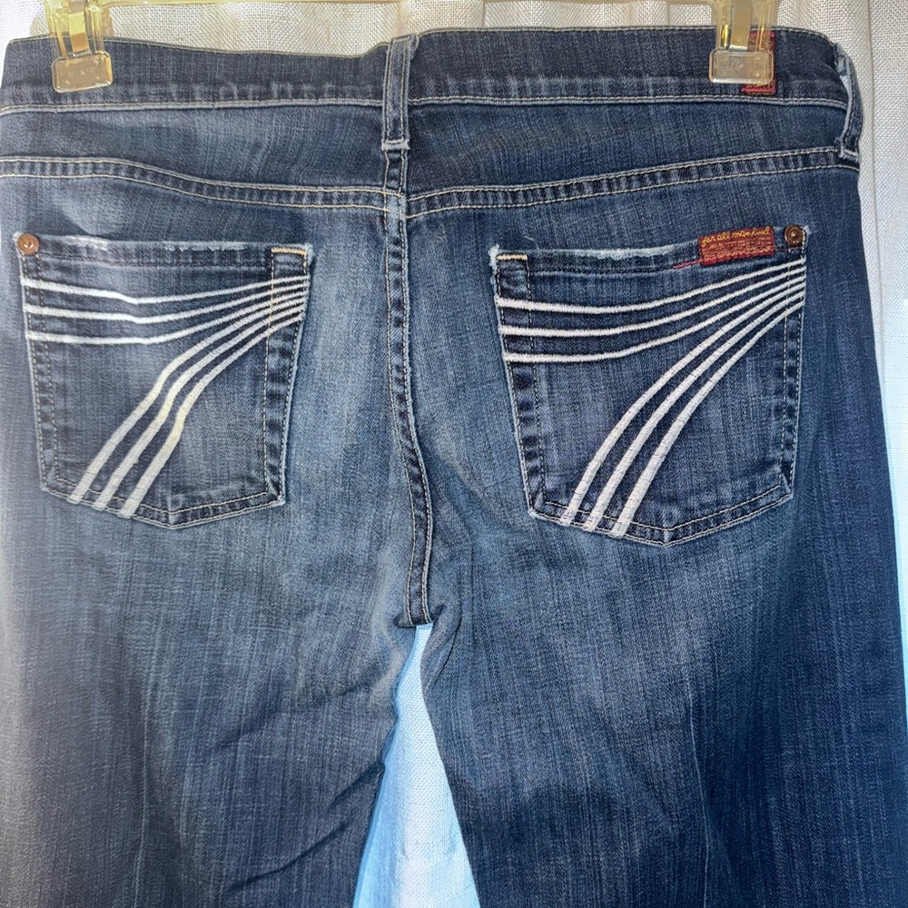 7 For All Mankind Blue Boot Cut Jeans with Signature Stitching. Dojo. Size 29 sh